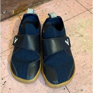 Vivobarefoot primus sport kids 28 navy with natural rubber sole